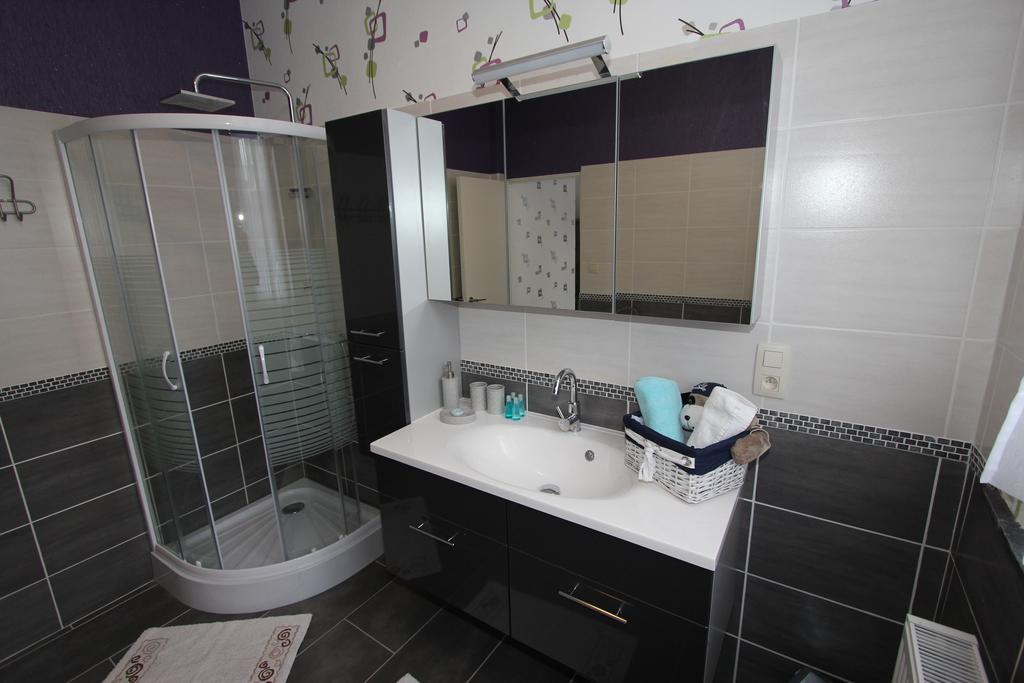 Orchidee Apartment Comines-Warneton Phòng bức ảnh